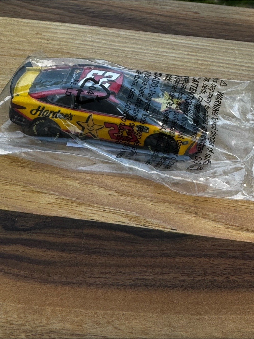 Bubba Wallace #23 Hardee's NASCAR diecast car 1/64 New unopened - Picture 4 of 8